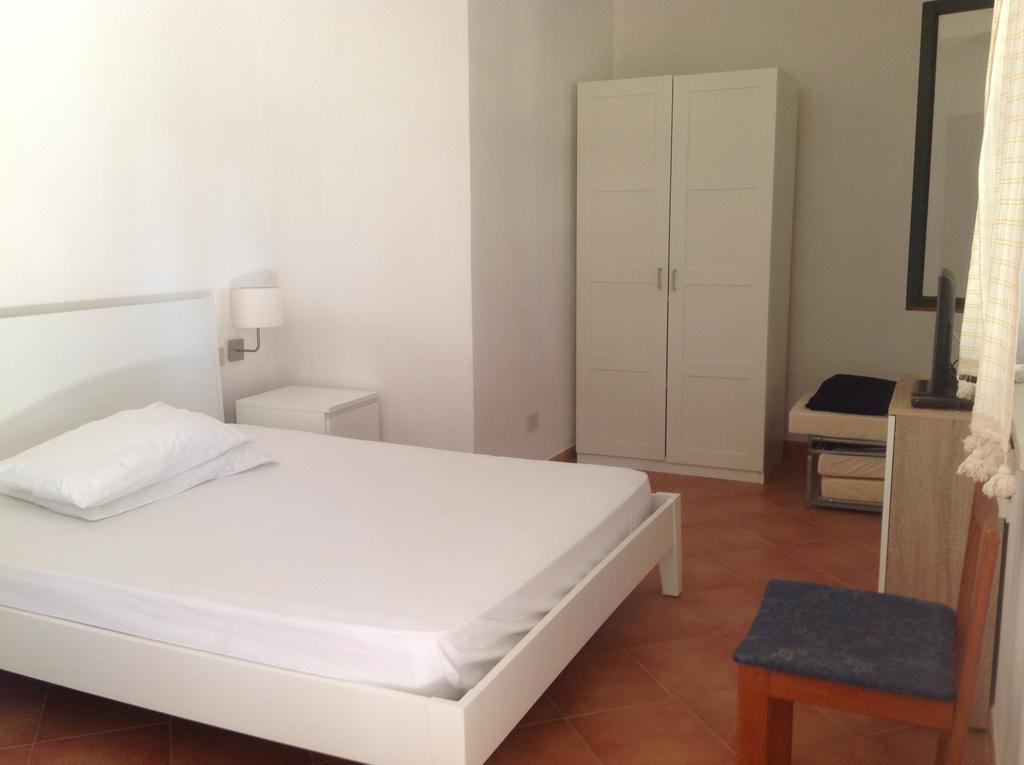 Appartamenti In Villa Senia Favignana Phòng bức ảnh